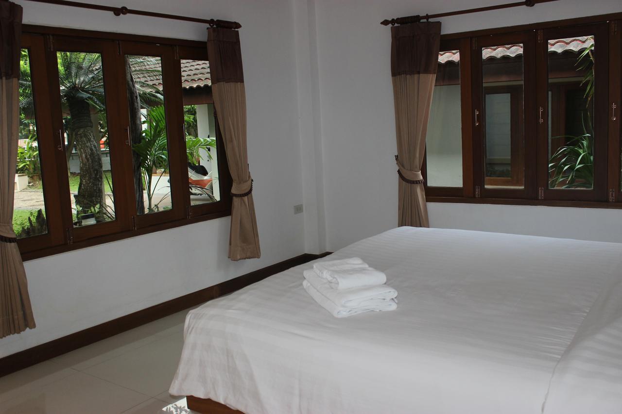 Tree Home Plus Nakhon Si Thammarat Extérieur photo