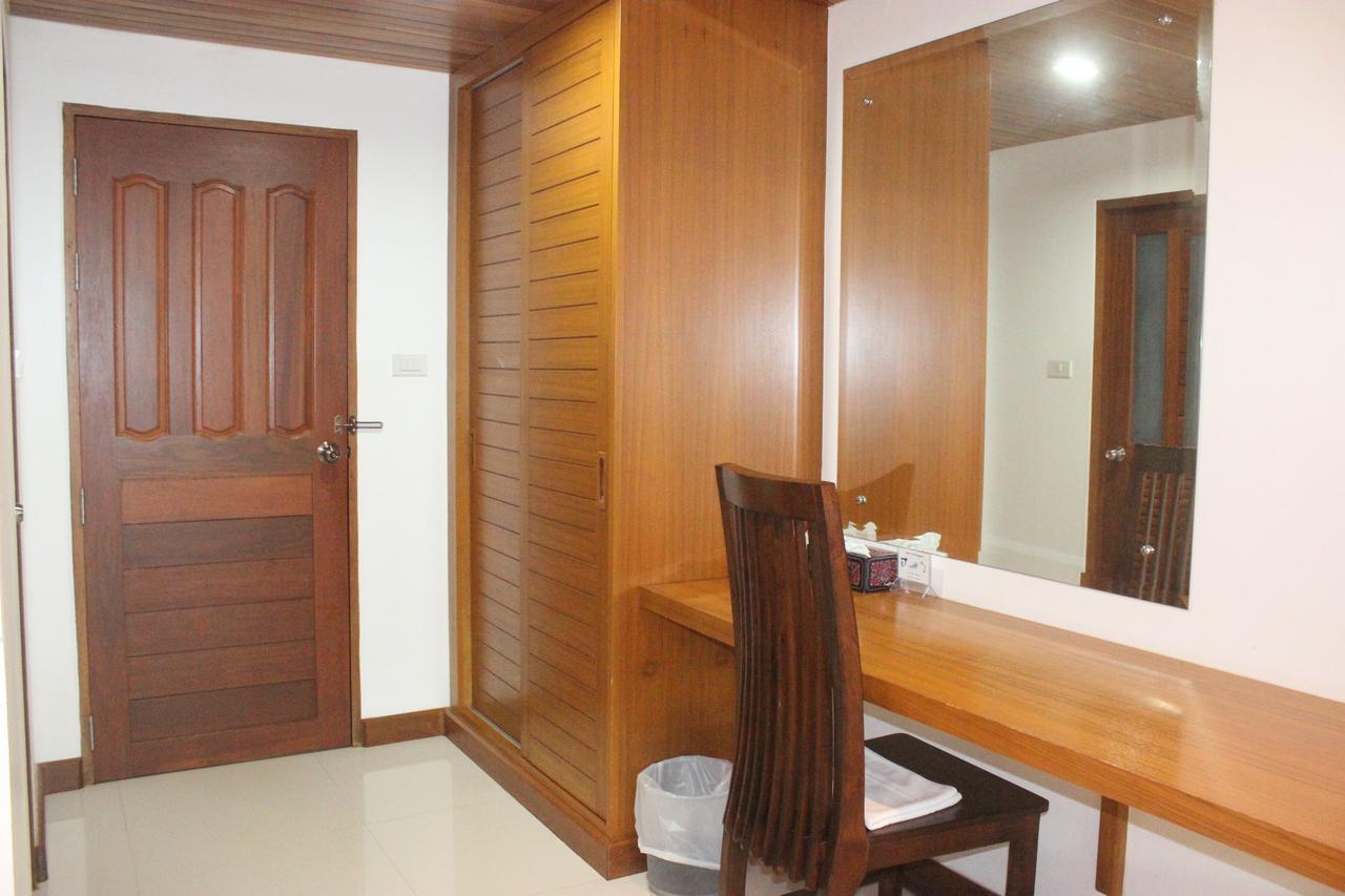 Tree Home Plus Nakhon Si Thammarat Extérieur photo