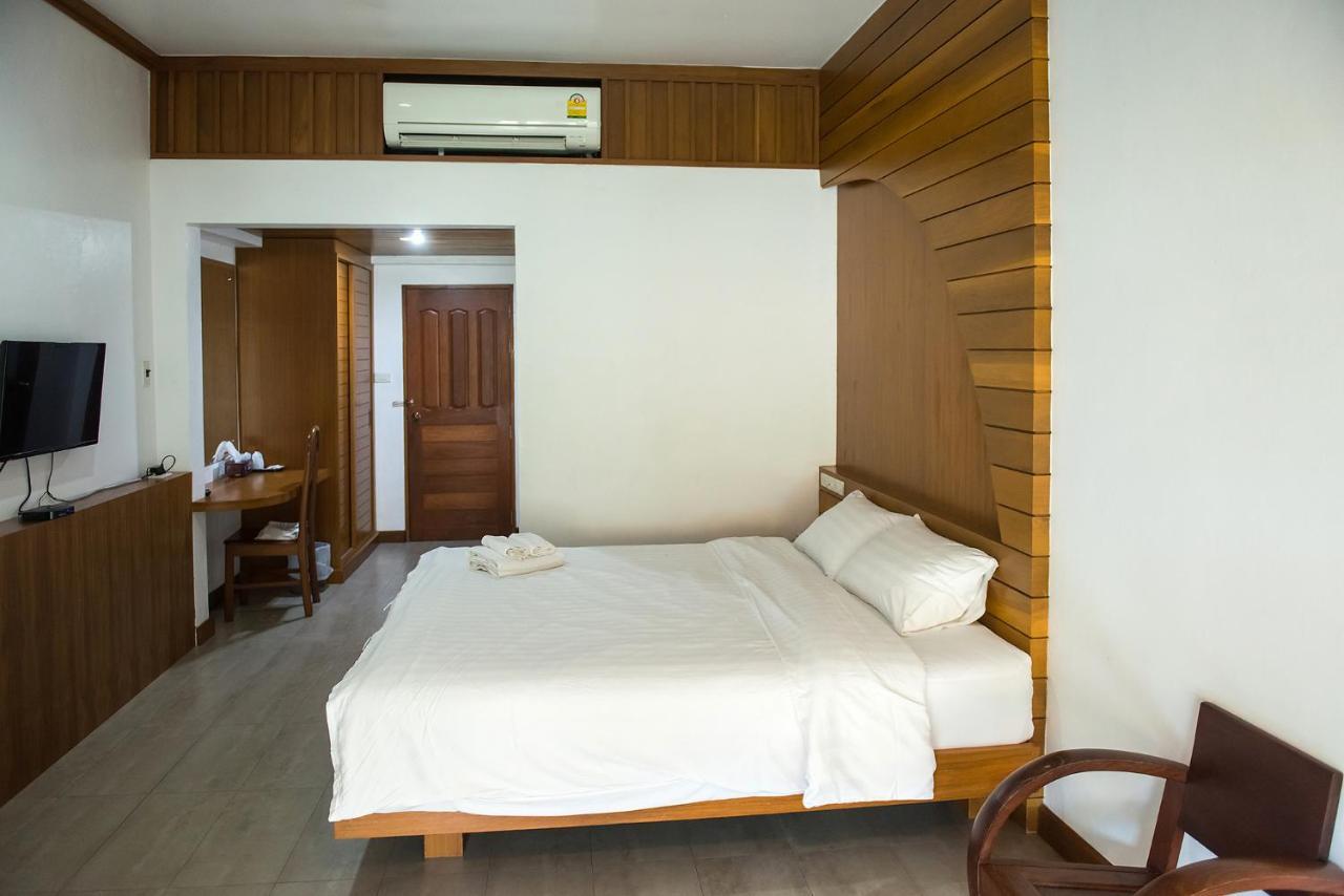 Tree Home Plus Nakhon Si Thammarat Extérieur photo